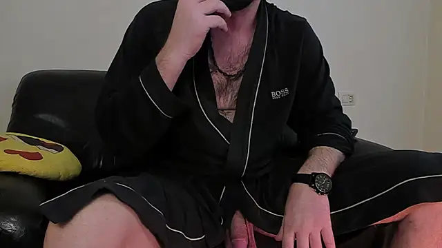 Snapshot of KingMalcom chatting on February 2026 07:47:02 PM KingMalcom online show from February 2026 07:47:02 PM