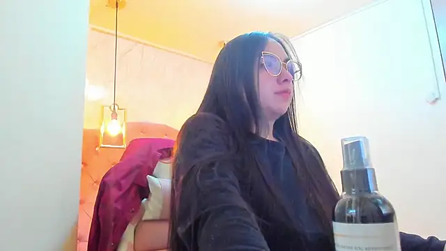 nalalye cruzz  online show from January 2025 03:11:01 AM