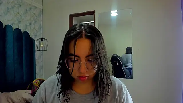 nalalye cruzz  online show from March 2026 02:26:01 AM