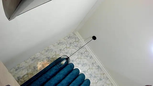 nalalye cruzz  online show from April 2026 02:20:02 AM