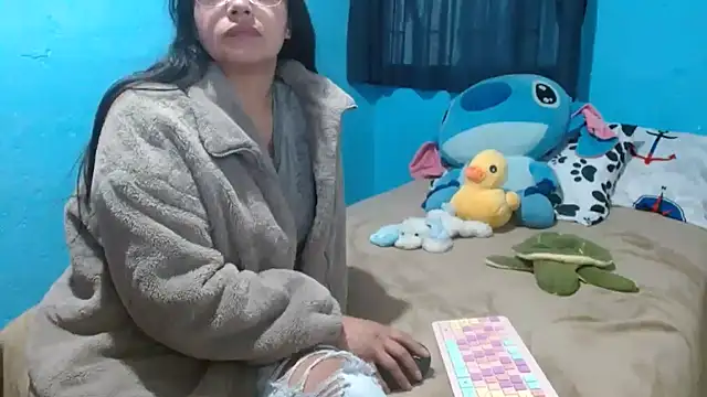 clarisse69 online show from February 2025 07:29:01 PM