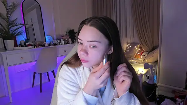 VixenMia online show from February 2025 03:15:02 AM