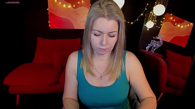 Annie Light online show from December 2024 05:44:01 AM