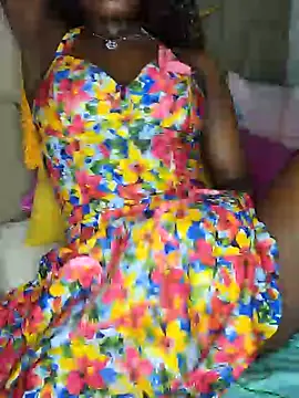 NicRaisaa online show from February 2026 04:24:01 AM