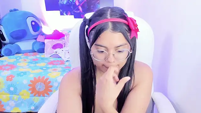 esmeralda112 online show from February 2025 04:04:02 AM