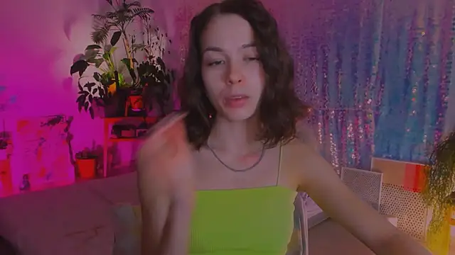 poli   online show from December 2024 12:21:02 AM