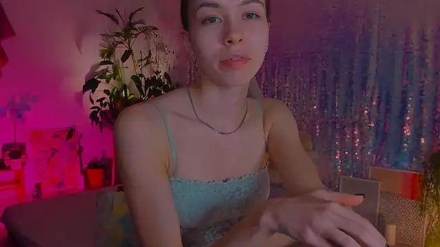 poli   online show from January 2025 12:03:01 AM