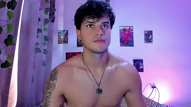 Snapshot of Nekoboy01 chatting on December 2024 07:31:02 PM Nekoboy01 online show from December 2024 07:31:02 PM