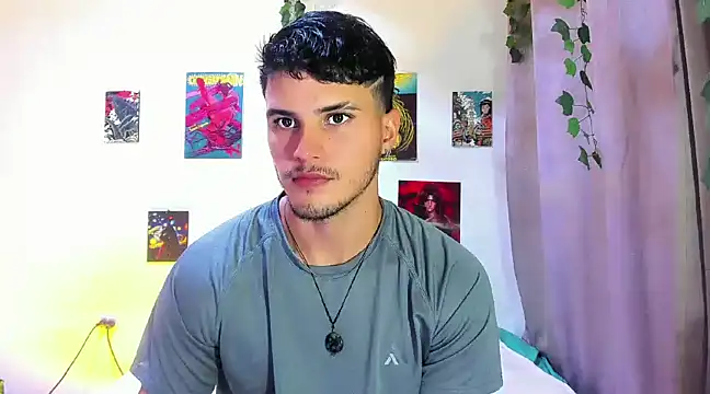 Snapshot of Nekoboy01 chatting on January 2025 11:24:01 PM Nekoboy01 online show from January 2025 11:24:01 PM