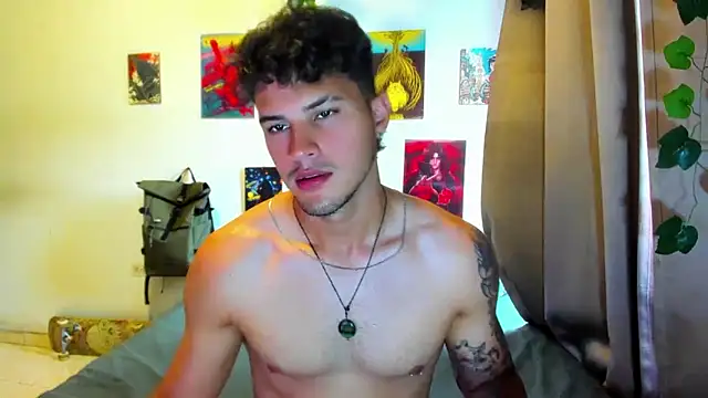 Snapshot of Nekoboy01 chatting on October 2025 06:27:02 PM Nekoboy01 online show from October 2025 06:27:02 PM