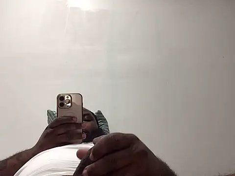 AceNSamara online show from December 2025 01:22:02 AM