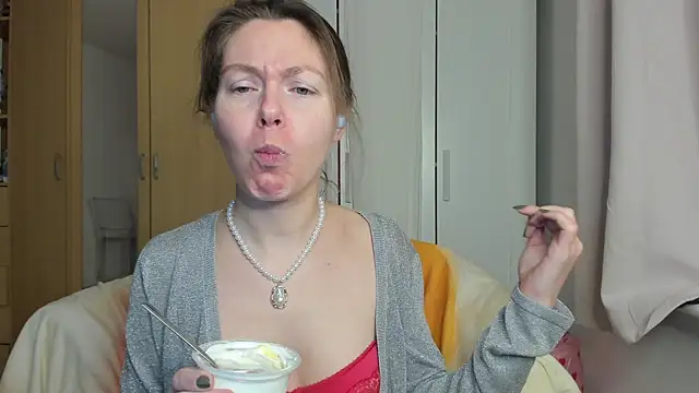 Rolla Coaster online show from February 2025 04:47:01 AM