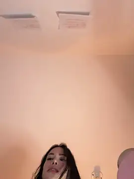 Im Valentina online show from February 2025 12:28:01 AM