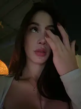 Im Valentina online show from February 2025 12:32:01 AM