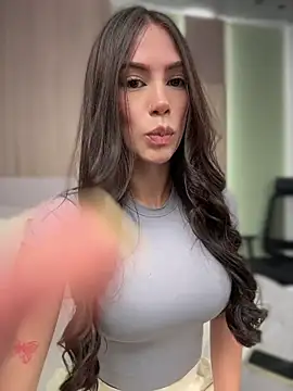 Snapshot of Im_Valentina chatting on July 2026 01:23:02 AM Im Valentina online show from July 2026 01:23:02 AM