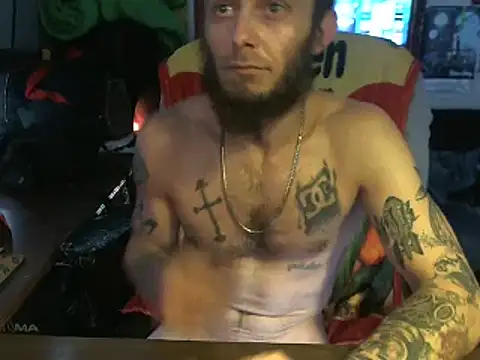 CloudDadddyyy420 online show from March 2025 09:47:02 PM