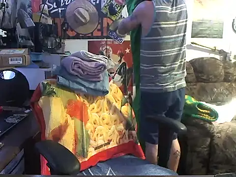 CloudDadddyyy420 online show from October 2025 10:35:02 AM