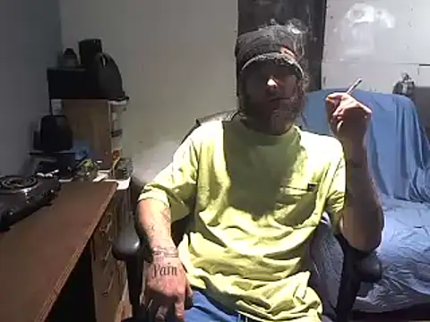 CloudDadddyyy420 online show from February 2026 04:32:01 PM