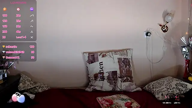 VanezaSmith online show from December 2024 04:23:01 PM