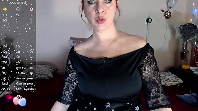 VanezaSmith online show from February 2025 12:16:01 AM