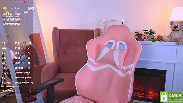 Grace and  Jacob online show from February 2025 06:32:02 PM