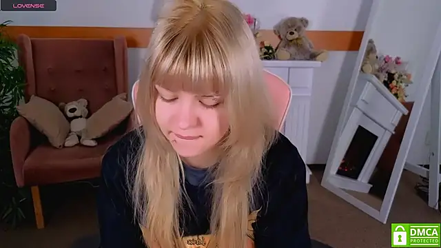 Grace and  Jacob online show from October 2025 06:41:02 AM