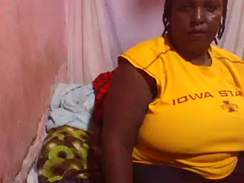 Snapshot of big_clits chatting on March 2025 02:23:01 PM big clits online show from March 2025 02:23:01 PM