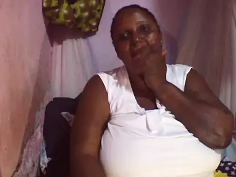 Snapshot of big_clits chatting on March 2025 05:07:02 PM big clits online show from March 2025 05:07:02 PM