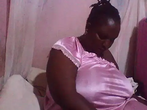 Snapshot of big_clits chatting on September 2025 11:15:02 PM big clits online show from September 2025 11:15:02 PM