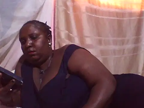 Snapshot of big_clits chatting on November 2025 07:41:02 AM big clits online show from November 2025 07:41:02 AM