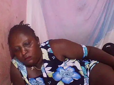 Snapshot of big_clits chatting on January 2026 12:29:02 PM big clits online show from January 2026 12:29:02 PM