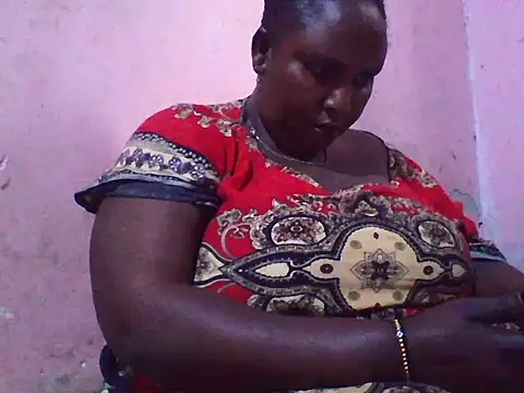 Snapshot of big_clits chatting on February 2026 05:19:02 AM big clits online show from February 2026 05:19:02 AM