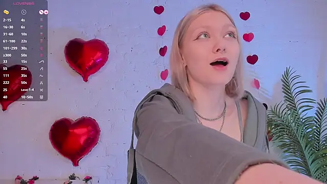 Snapshot of _Rude_Girl_ chatting on February 2025 06:54:01 AM Rude Girl online show from February 2025 06:54:01 AM