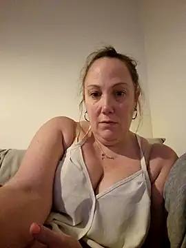 Wisie Cutie online show from January 2025 10:24:01 PM