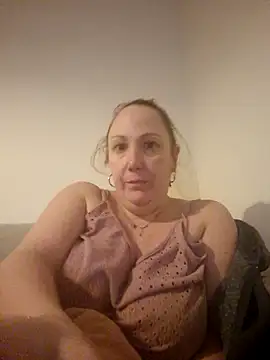 Wisie Cutie online show from February 2025 08:43:02 PM