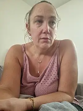 Wisie Cutie online show from October 2025 11:41:02 AM