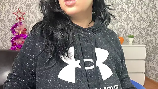 Snapshot of AnnaAnn chatting on January 2025 01:51:02 PM AnnaAnn online show from January 2025 01:51:02 PM