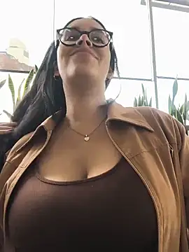 Annya-sweet online show from June 2026 03:11:01 PM