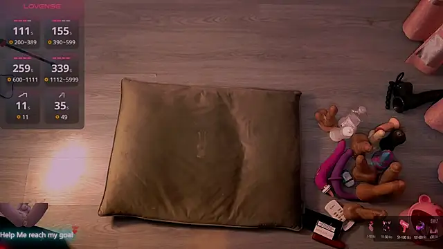 Redhead Shark new online show from February 2025 03:19:02 PM