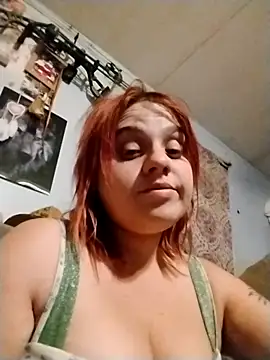 Lucifinakitten online show from October 2025 06:43:02 AM