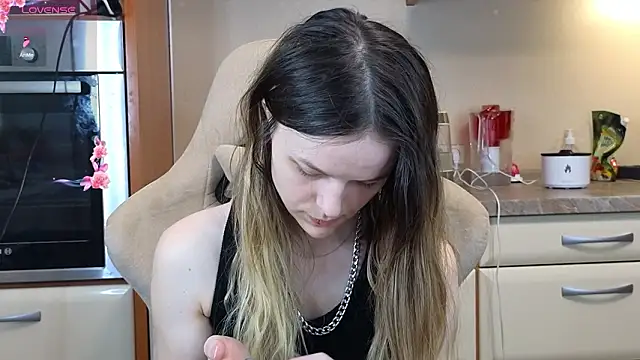 Snapshot of Nate__ chatting on February 2026 05:50:01 AM Nate online show from February 2026 05:50:01 AM