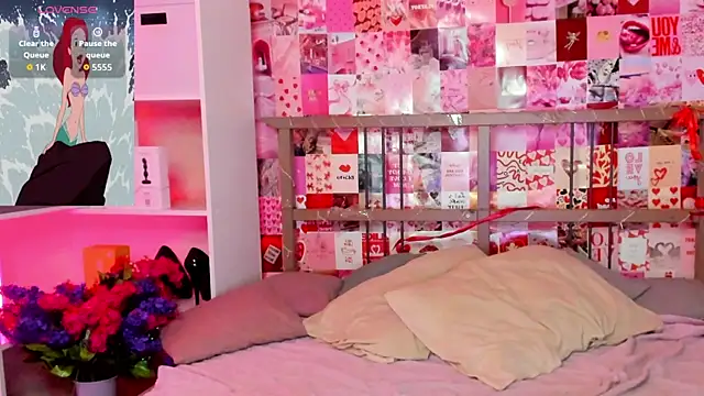 DiWalton online show from November 2025 04:55:02 AM