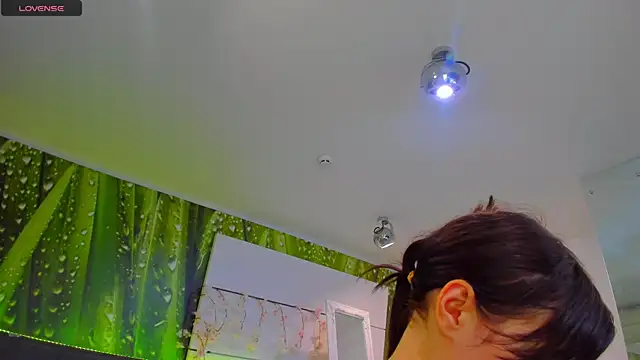 VeraWatts online show from July 2026 03:09:01 AM