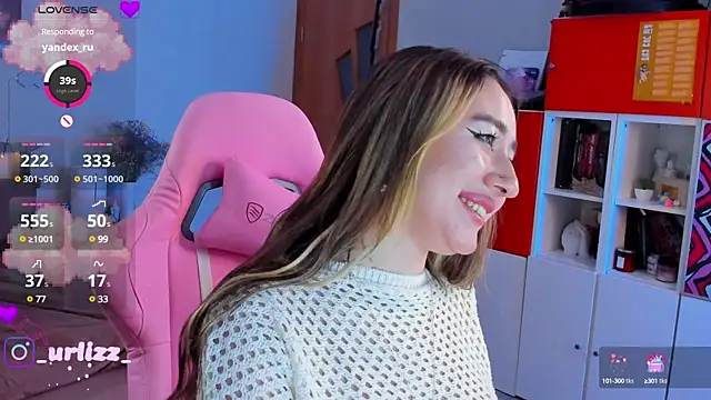 Snapshot of Fiona-Love chatting on December 2024 12:46:01 AM Fiona-Love online show from December 2024 12:46:01 AM