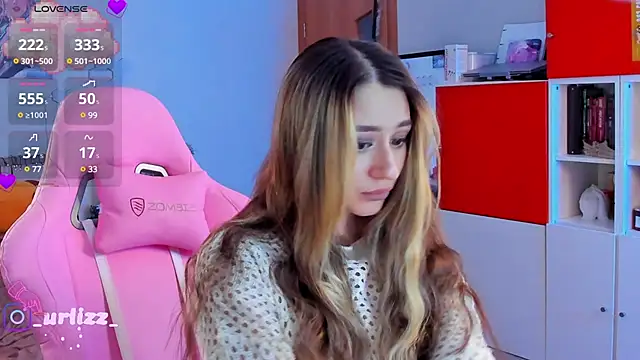 Snapshot of Fiona-Love chatting on December 2024 09:35:01 PM Fiona-Love online show from December 2024 09:35:01 PM