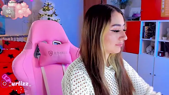 Snapshot of Fiona-Love chatting on January 2025 08:11:01 PM Fiona-Love online show from January 2025 08:11:01 PM