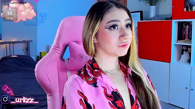 Snapshot of Fiona-Love chatting on February 2025 07:07:01 PM Fiona-Love online show from February 2025 07:07:01 PM