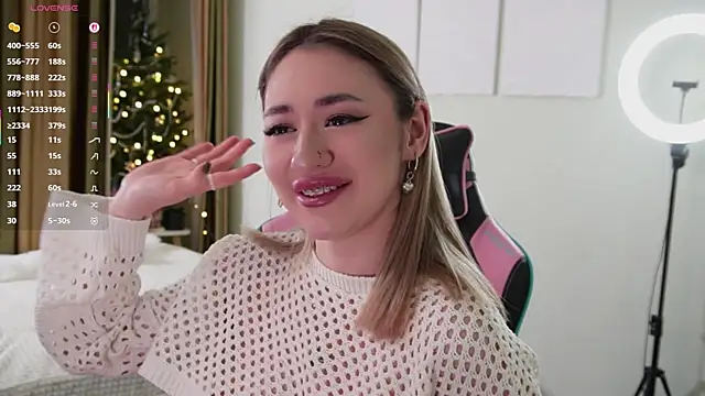 Snapshot of Fiona-Love chatting on January 2026 05:26:02 PM Fiona-Love online show from January 2026 05:26:02 PM