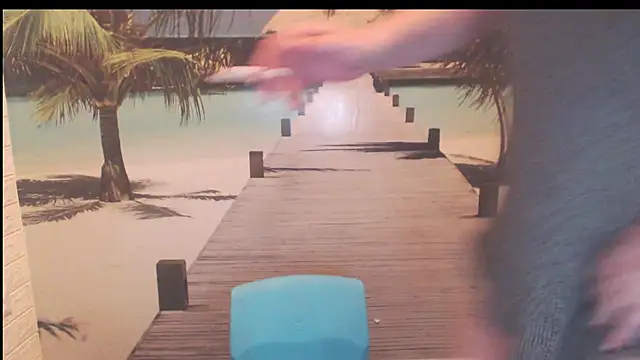 Queen  Natasha online show from March 2026 10:03:01 PM