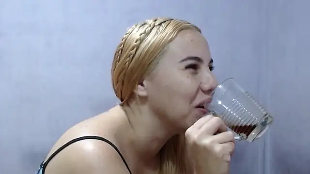 sexy couple29 online show from January 2025 10:27:02 AM